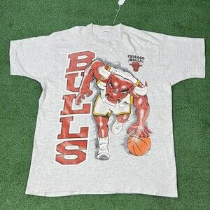 RARE Vintage 90s DOUBLE SIDED Chicago Bulls Benny the Bull Dribbling T Shirt XL